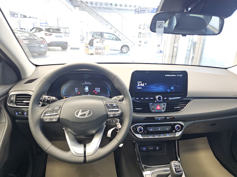 Hyundai i30 Kombi  bei Hoffmann Automobile in Wolfsburg kaufen und sofort mitnehmen - Bild 14