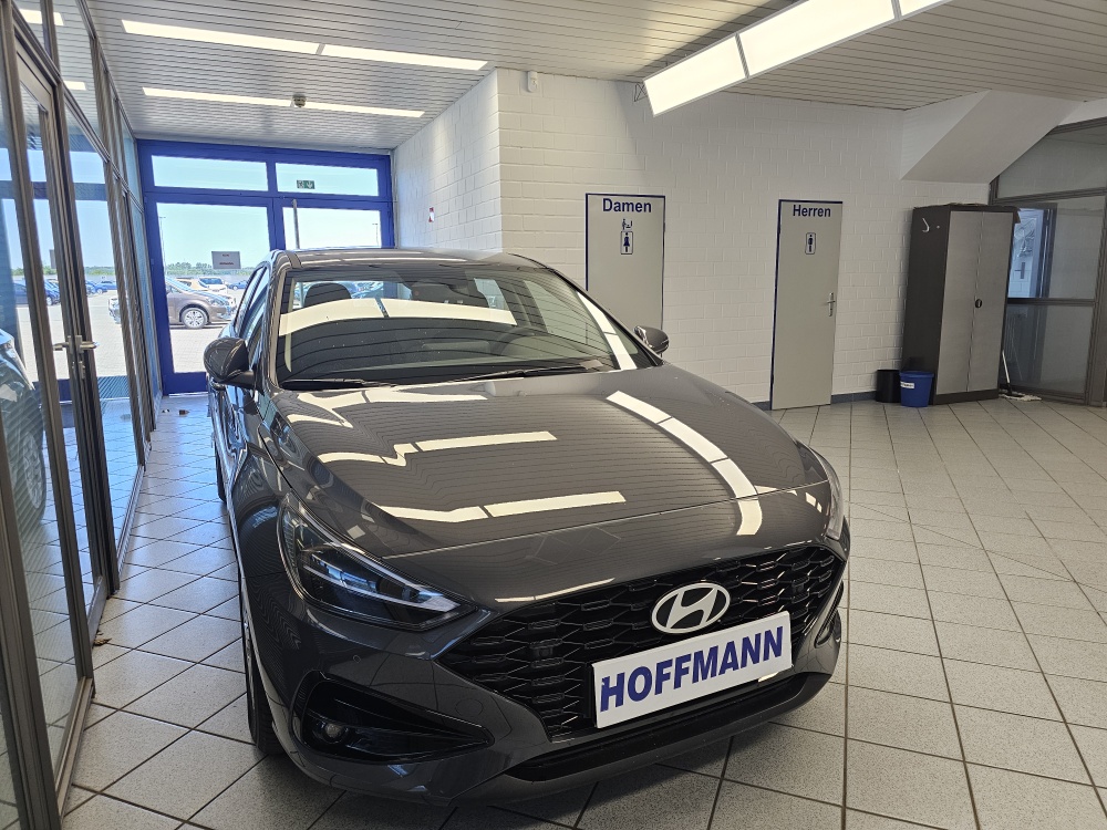 Hyundai i30 Kombi  bei Hoffmann Automobile in Wolfsburg kaufen und sofort mitnehmen - Bild 21