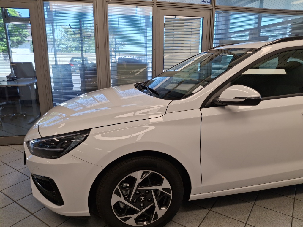 Hyundai i30 Kombi  bei Hoffmann Automobile in Wolfsburg kaufen und sofort mitnehmen - Bild 21