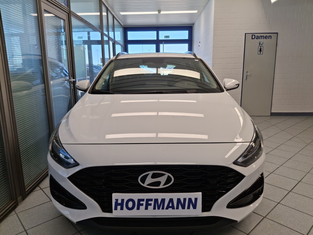 Hyundai i30 Kombi  bei Hoffmann Automobile in Wolfsburg kaufen und sofort mitnehmen - Bild 22