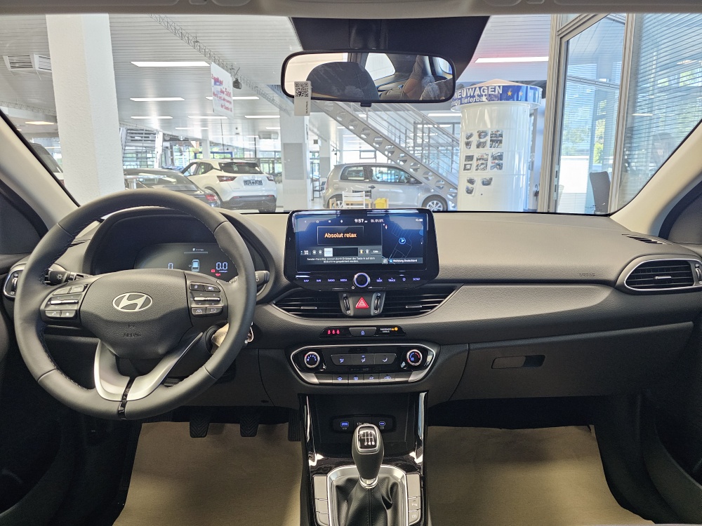 Hyundai i30 Kombi  bei Hoffmann Automobile in Wolfsburg kaufen und sofort mitnehmen - Bild 6