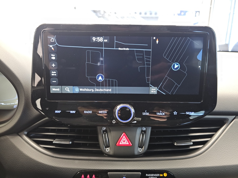 Hyundai i30 Kombi  bei Hoffmann Automobile in Wolfsburg kaufen und sofort mitnehmen - Bild 9