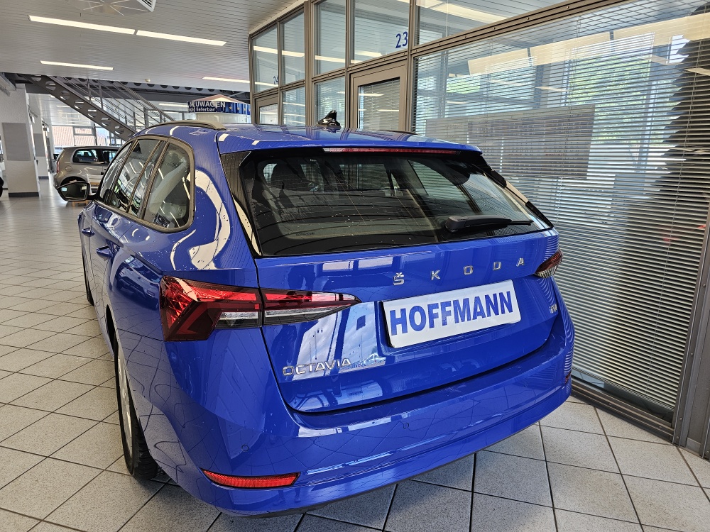 Skoda Octavia Combi  bei Hoffmann Automobile in Wolfsburg kaufen und sofort mitnehmen - Bild 4
