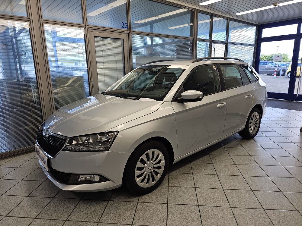 Skoda Fabia Combi Ambition für nur 17.750,- € bei Hoffmann Automobile in Wolfsburg kaufen und sofort mitnehmen