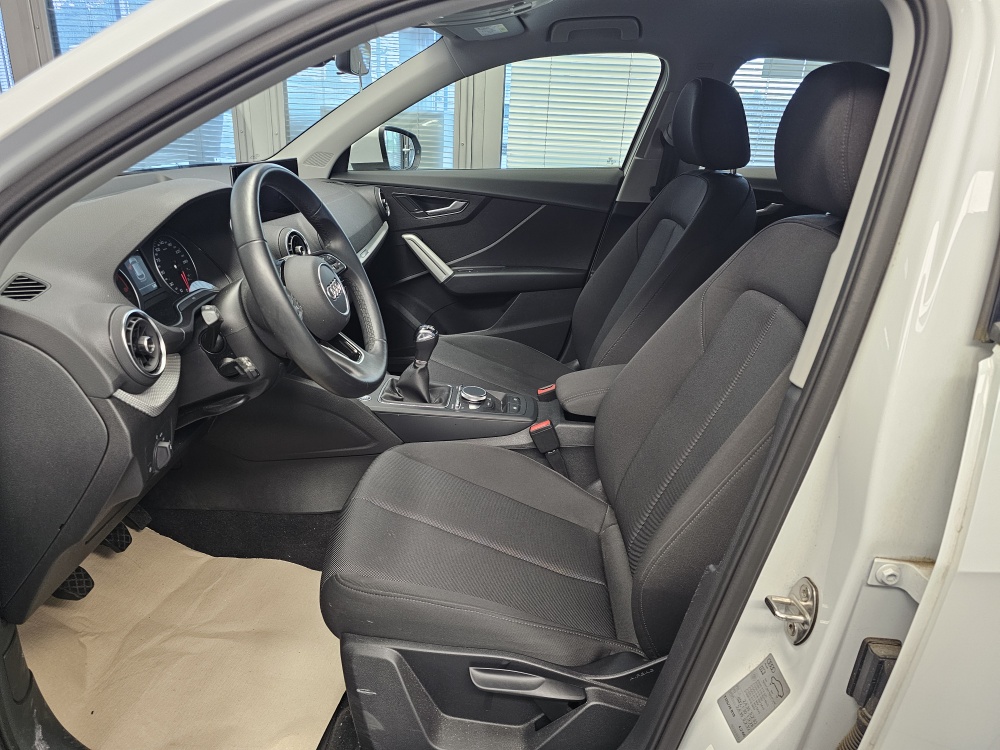 Audi Q2  bei Hoffmann Automobile in Wolfsburg kaufen und sofort mitnehmen - Bild 15