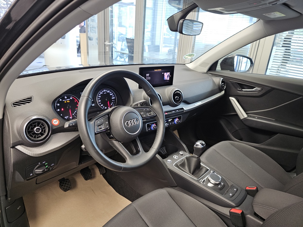 Audi Q2  bei Hoffmann Automobile in Wolfsburg kaufen und sofort mitnehmen - Bild 14
