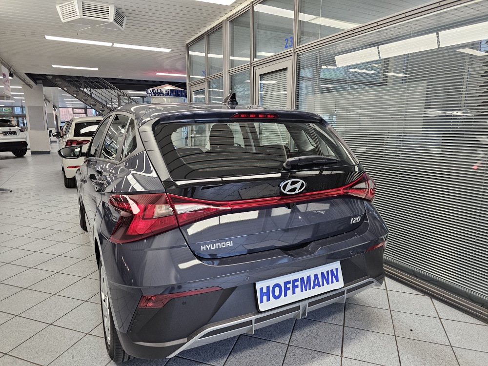 Hyundai i20  bei Hoffmann Automobile in Wolfsburg kaufen und sofort mitnehmen - Bild 4