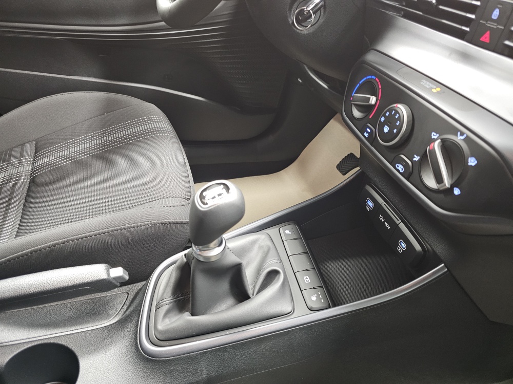 Hyundai i20  bei Hoffmann Automobile in Wolfsburg kaufen und sofort mitnehmen - Bild 7