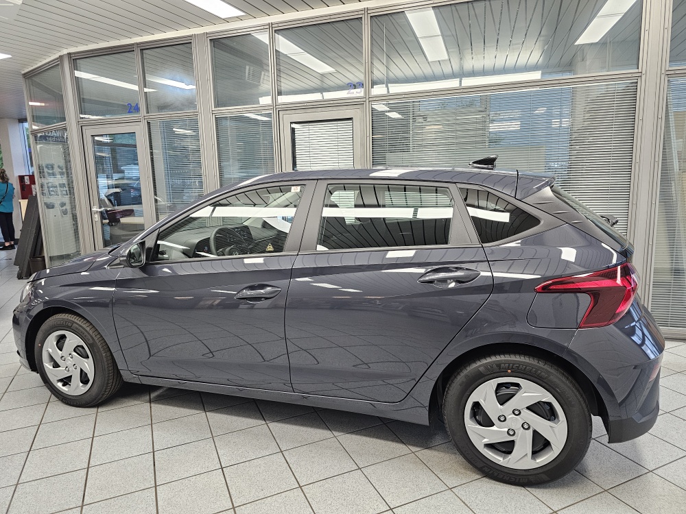 Hyundai i20  bei Hoffmann Automobile in Wolfsburg kaufen und sofort mitnehmen - Bild 18