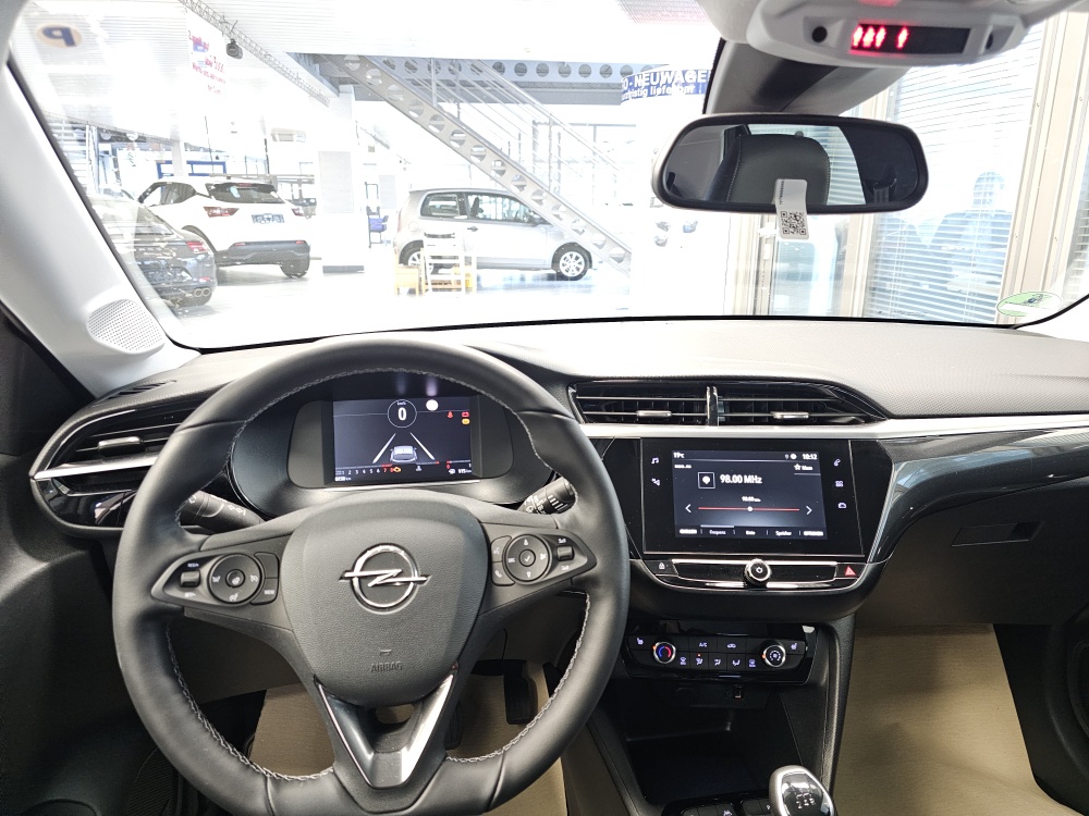 Opel Corsa  bei Hoffmann Automobile in Wolfsburg kaufen und sofort mitnehmen - Bild 11