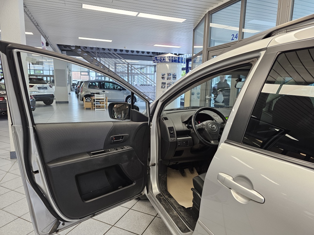 Mazda 5  bei Hoffmann Automobile in Wolfsburg kaufen und sofort mitnehmen - Bild 15