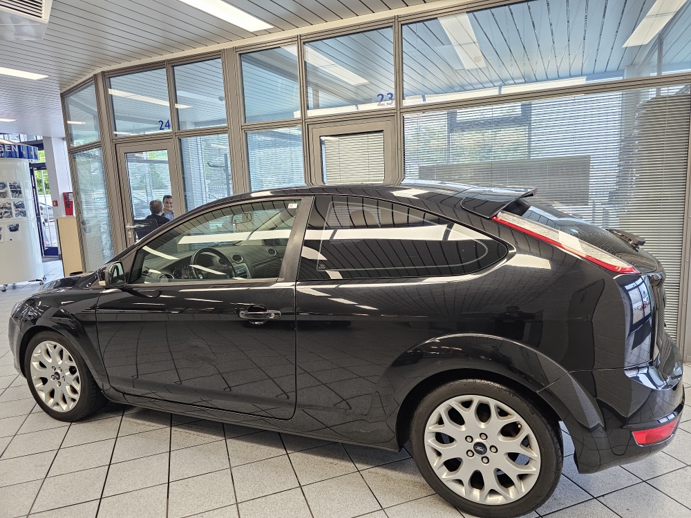 Ford Focus  bei Hoffmann Automobile in Wolfsburg kaufen und sofort mitnehmen - Bild 13