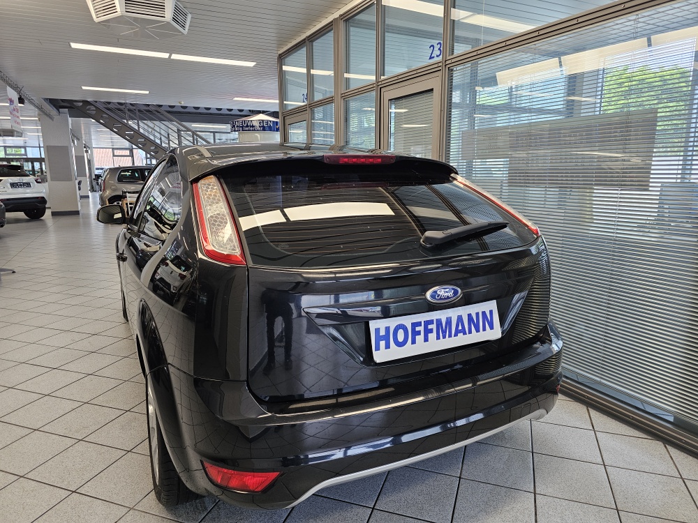 Ford Focus  bei Hoffmann Automobile in Wolfsburg kaufen und sofort mitnehmen - Bild 4