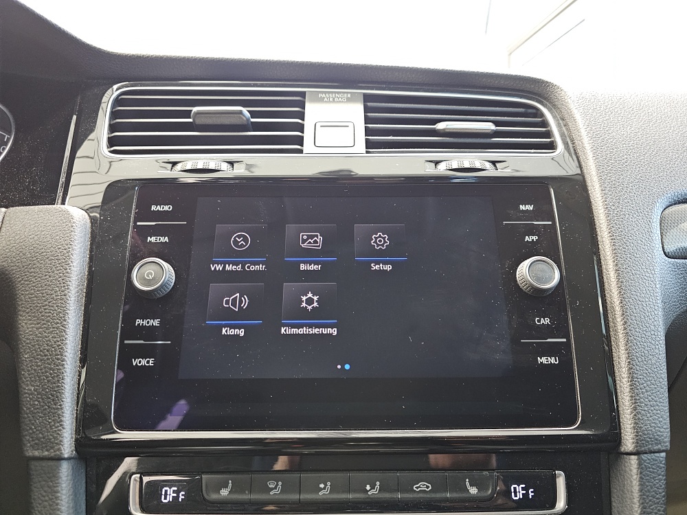 VW Golf Variant  bei Hoffmann Automobile in Wolfsburg kaufen und sofort mitnehmen - Bild 10