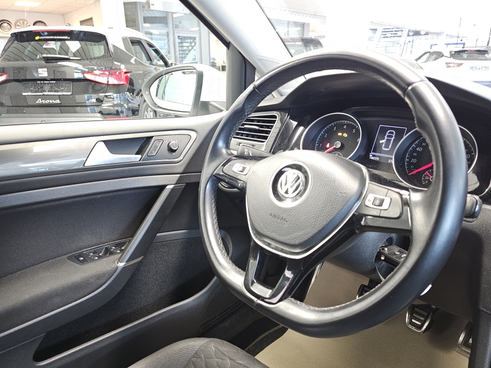 VW Golf Variant  bei Hoffmann Automobile in Wolfsburg kaufen und sofort mitnehmen - Bild 12