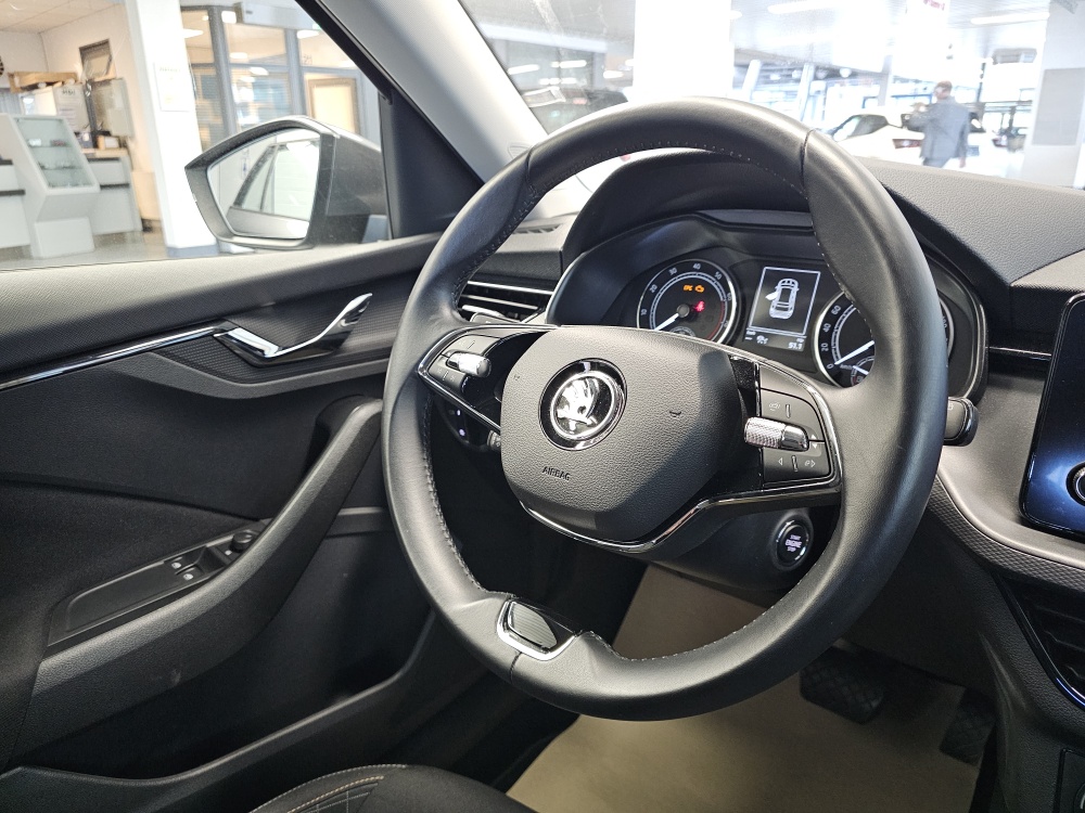 Skoda Kamiq  bei Hoffmann Automobile in Wolfsburg kaufen und sofort mitnehmen - Bild 12