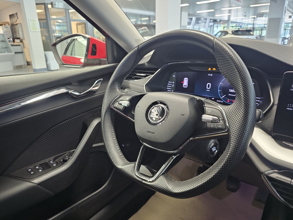 Skoda Octavia Combi  bei Hoffmann Automobile in Wolfsburg kaufen und sofort mitnehmen - Bild 15