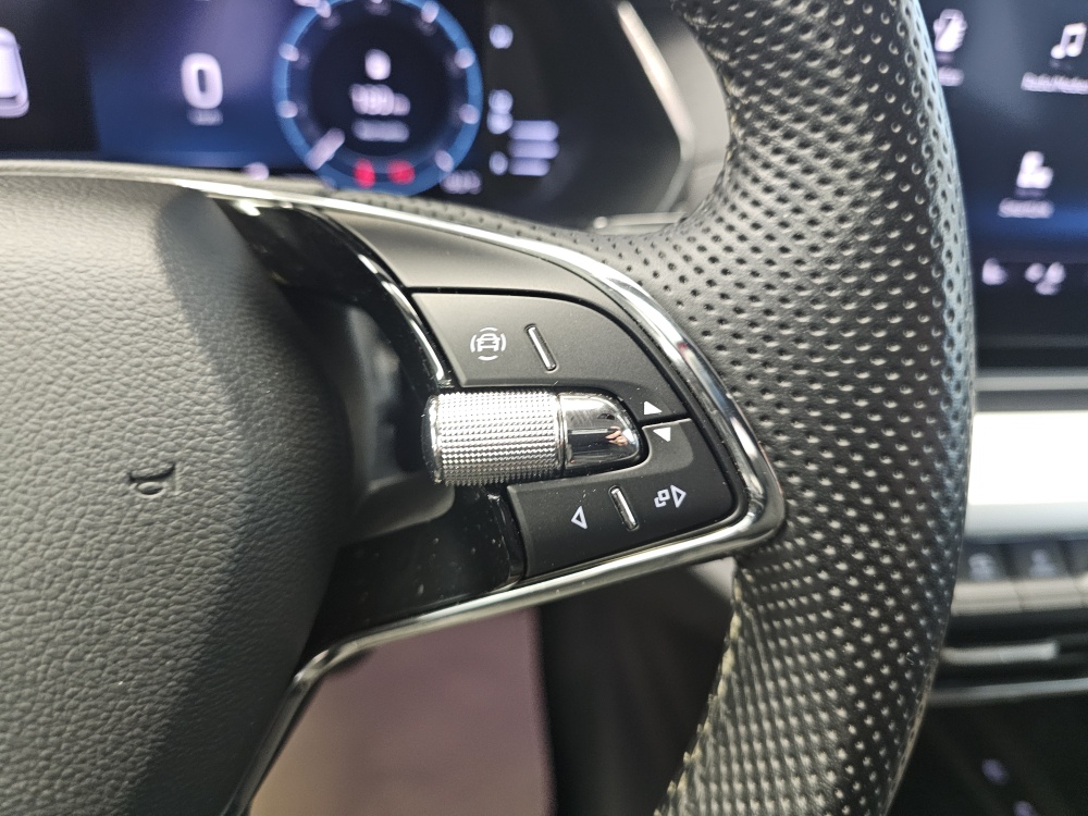 Skoda Octavia Combi  bei Hoffmann Automobile in Wolfsburg kaufen und sofort mitnehmen - Bild 17
