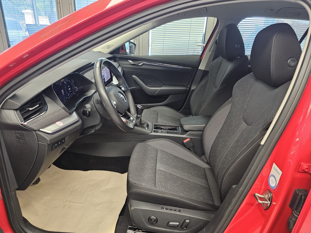 Skoda Octavia Combi  bei Hoffmann Automobile in Wolfsburg kaufen und sofort mitnehmen - Bild 20