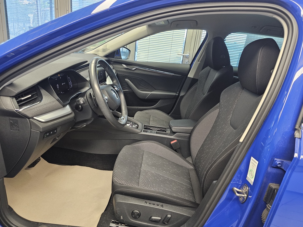Skoda Octavia Combi  bei Hoffmann Automobile in Wolfsburg kaufen und sofort mitnehmen - Bild 16