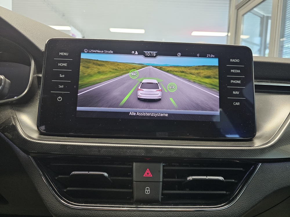 Skoda Scala  bei Hoffmann Automobile in Wolfsburg kaufen und sofort mitnehmen - Bild 10
