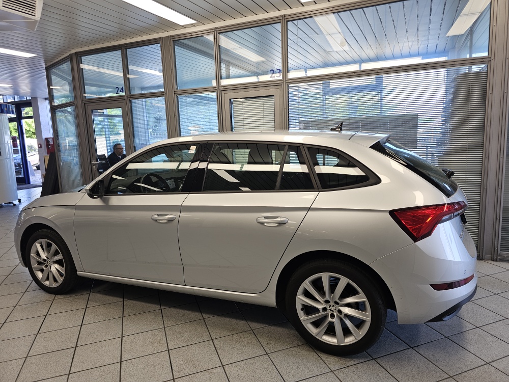 Skoda Scala  bei Hoffmann Automobile in Wolfsburg kaufen und sofort mitnehmen - Bild 19