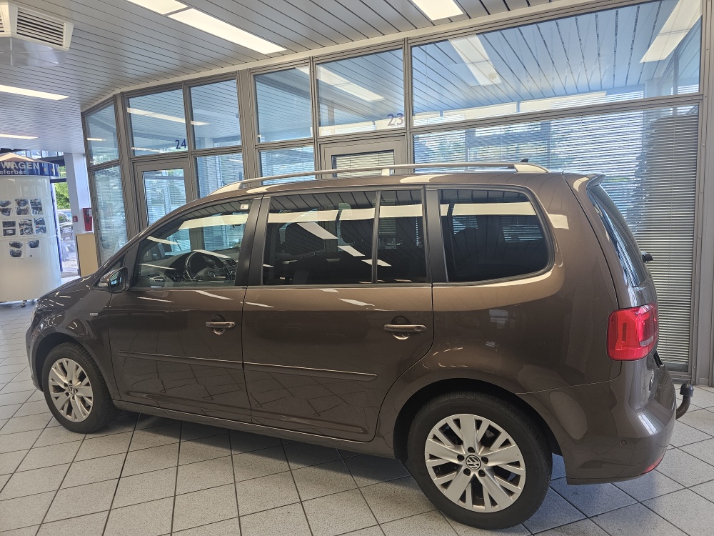 VW Touran  bei Hoffmann Automobile in Wolfsburg kaufen und sofort mitnehmen - Bild 14
