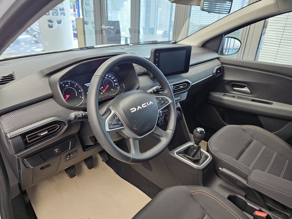 Dacia Sandero  bei Hoffmann Automobile in Wolfsburg kaufen und sofort mitnehmen - Bild 14