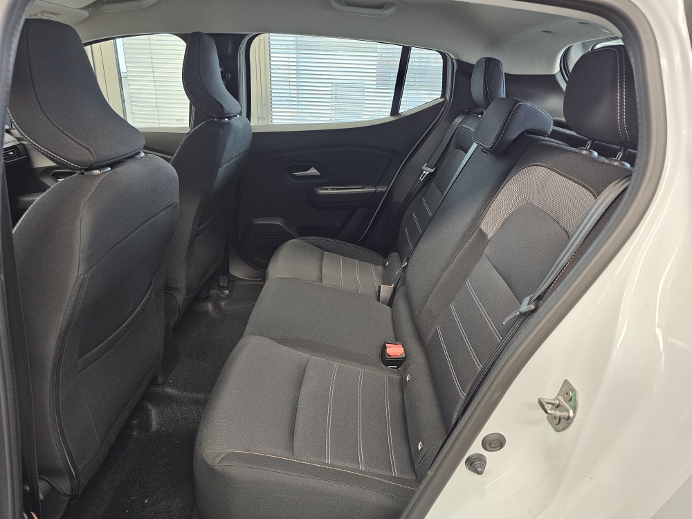 Dacia Sandero  bei Hoffmann Automobile in Wolfsburg kaufen und sofort mitnehmen - Bild 4