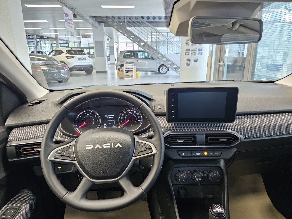 Dacia Sandero  bei Hoffmann Automobile in Wolfsburg kaufen und sofort mitnehmen - Bild 10