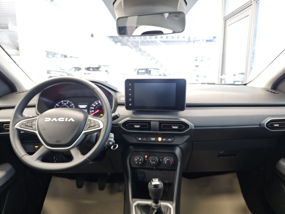 Dacia Sandero  bei Hoffmann Automobile in Wolfsburg kaufen und sofort mitnehmen - Bild 5