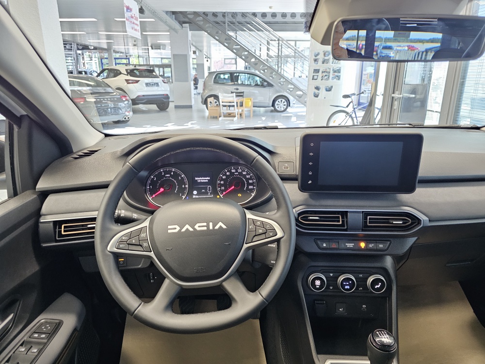 Dacia Sandero  bei Hoffmann Automobile in Wolfsburg kaufen und sofort mitnehmen - Bild 10