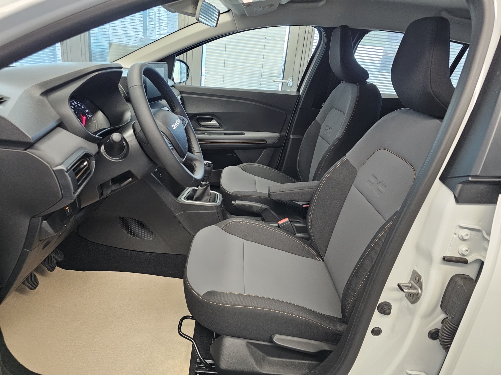 Dacia Sandero  bei Hoffmann Automobile in Wolfsburg kaufen und sofort mitnehmen - Bild 12