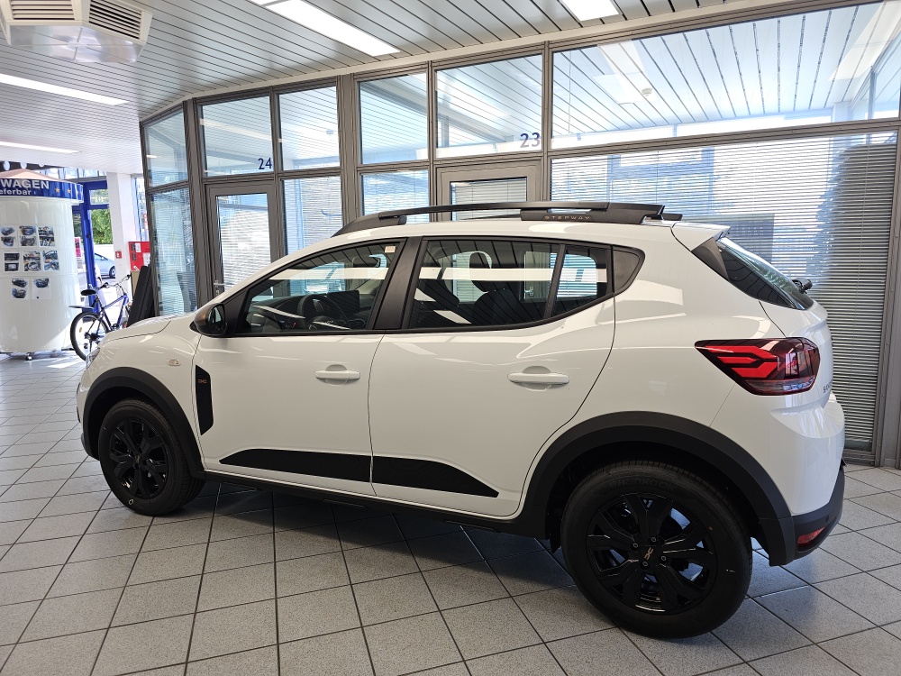 Dacia Sandero  bei Hoffmann Automobile in Wolfsburg kaufen und sofort mitnehmen - Bild 14