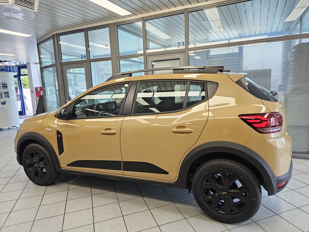 Dacia Sandero  bei Hoffmann Automobile in Wolfsburg kaufen und sofort mitnehmen - Bild 15