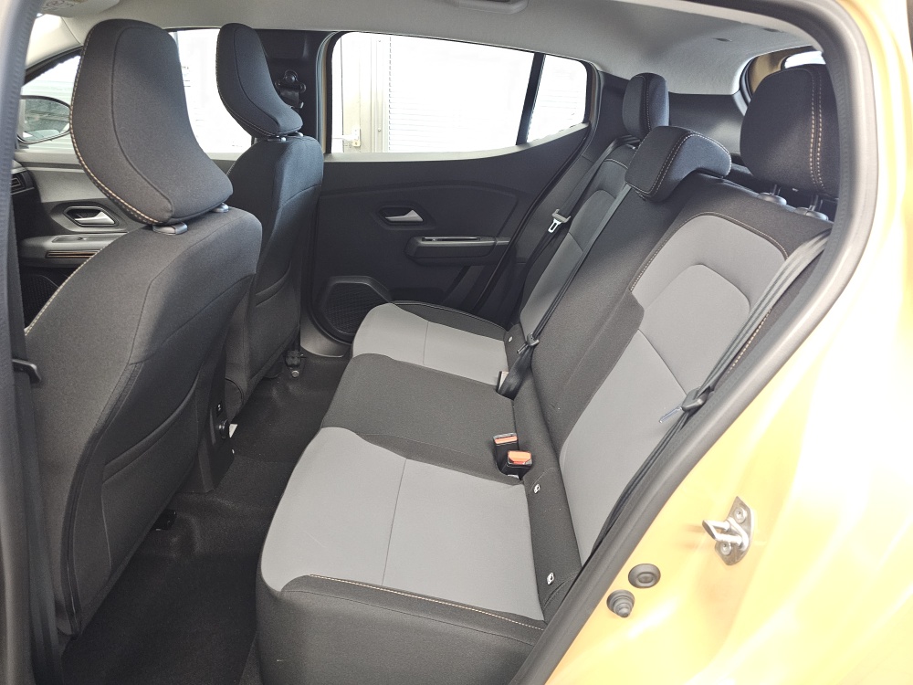 Dacia Sandero  bei Hoffmann Automobile in Wolfsburg kaufen und sofort mitnehmen - Bild 4