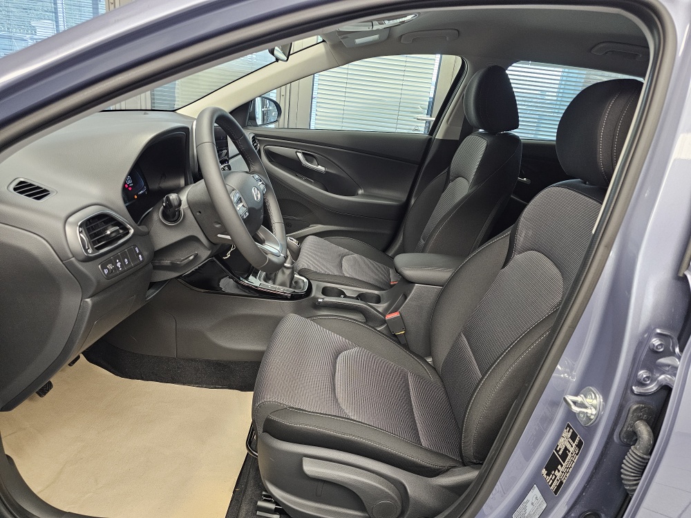 Hyundai i30 Kombi  bei Hoffmann Automobile in Wolfsburg kaufen und sofort mitnehmen - Bild 18