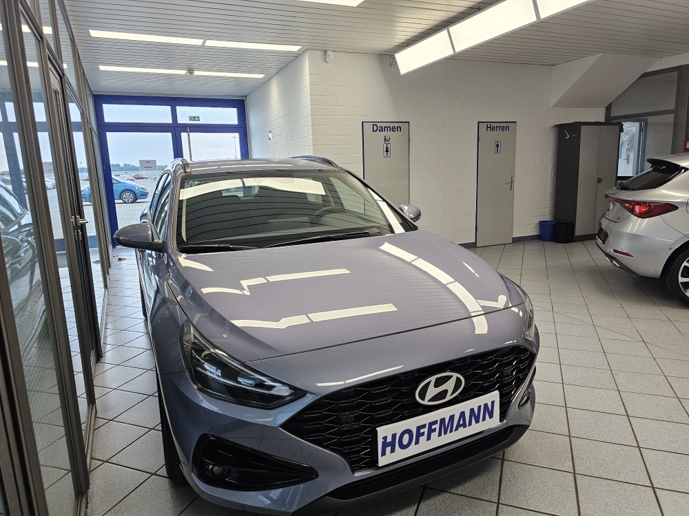 Hyundai i30 Kombi  bei Hoffmann Automobile in Wolfsburg kaufen und sofort mitnehmen - Bild 23