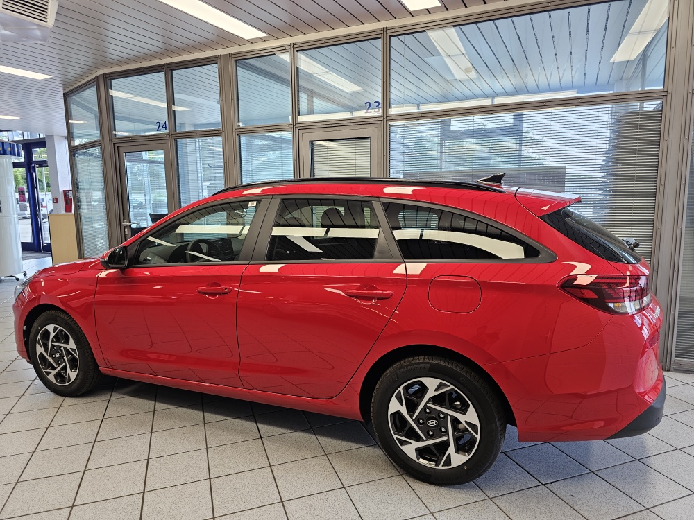 Hyundai i30 Kombi  bei Hoffmann Automobile in Wolfsburg kaufen und sofort mitnehmen - Bild 19