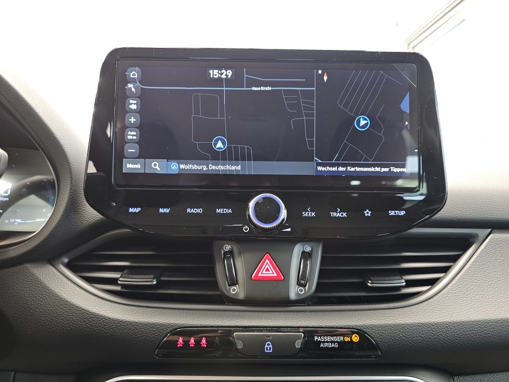 Hyundai i30 Kombi  bei Hoffmann Automobile in Wolfsburg kaufen und sofort mitnehmen - Bild 8