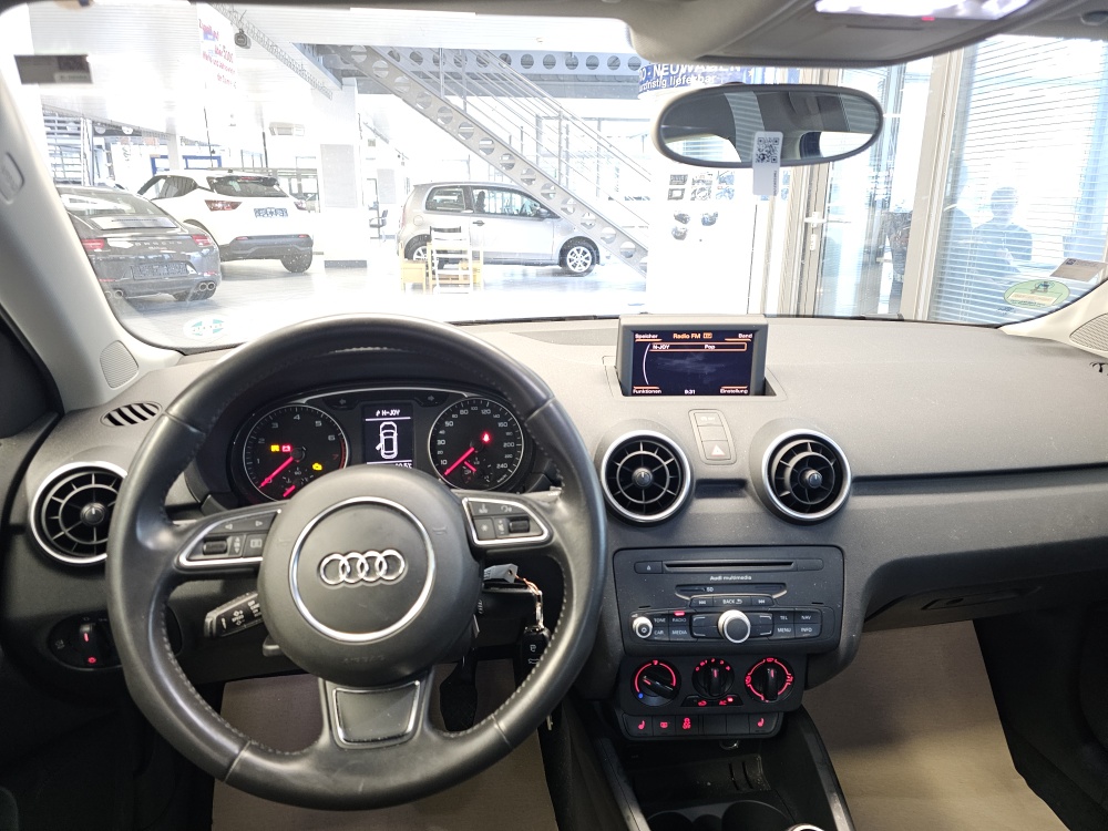 Audi A1 Sportback  bei Hoffmann Automobile in Wolfsburg kaufen und sofort mitnehmen - Bild 10