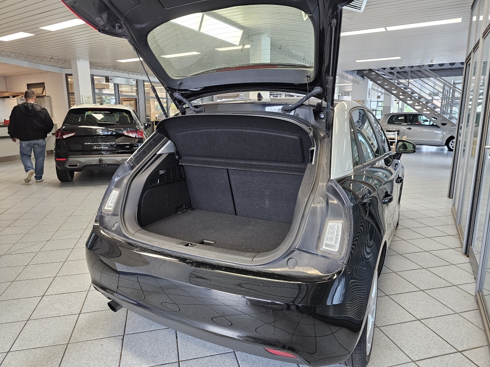 Audi A1 Sportback  bei Hoffmann Automobile in Wolfsburg kaufen und sofort mitnehmen - Bild 2