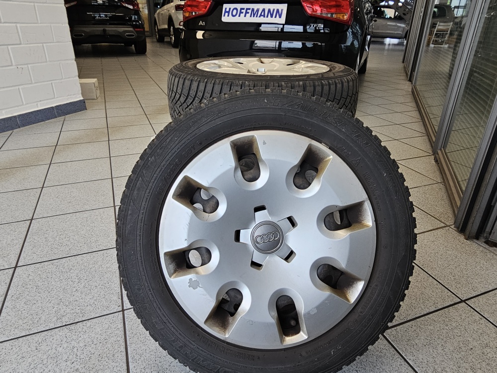 Audi A1 Sportback  bei Hoffmann Automobile in Wolfsburg kaufen und sofort mitnehmen - Bild 3
