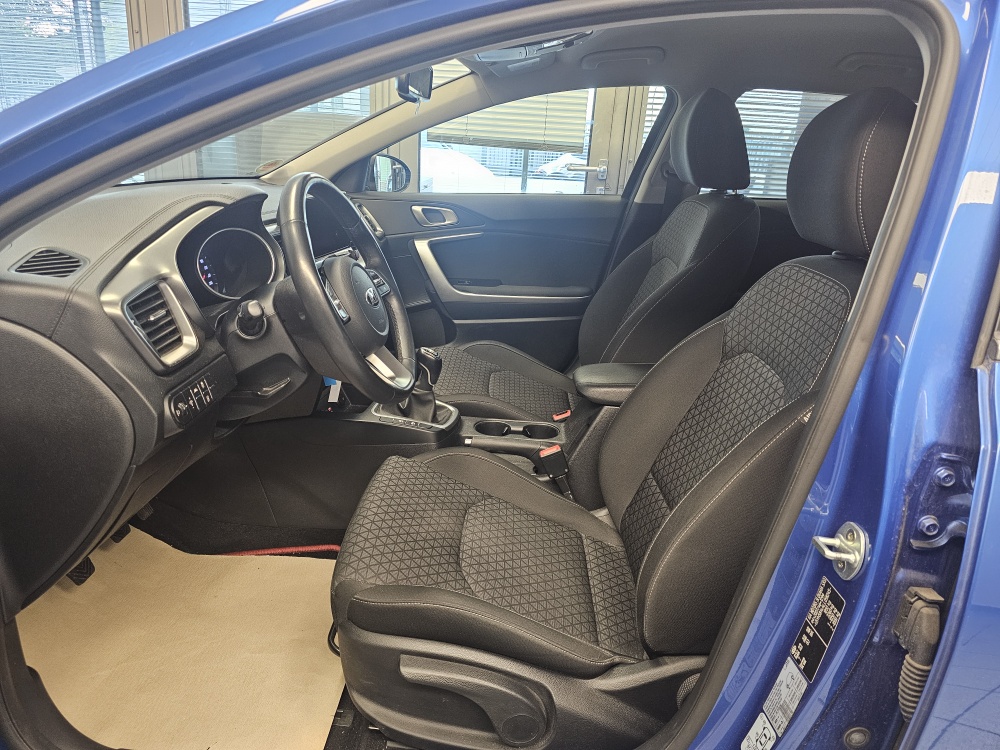 Kia Ceed  bei Hoffmann Automobile in Wolfsburg kaufen und sofort mitnehmen - Bild 15