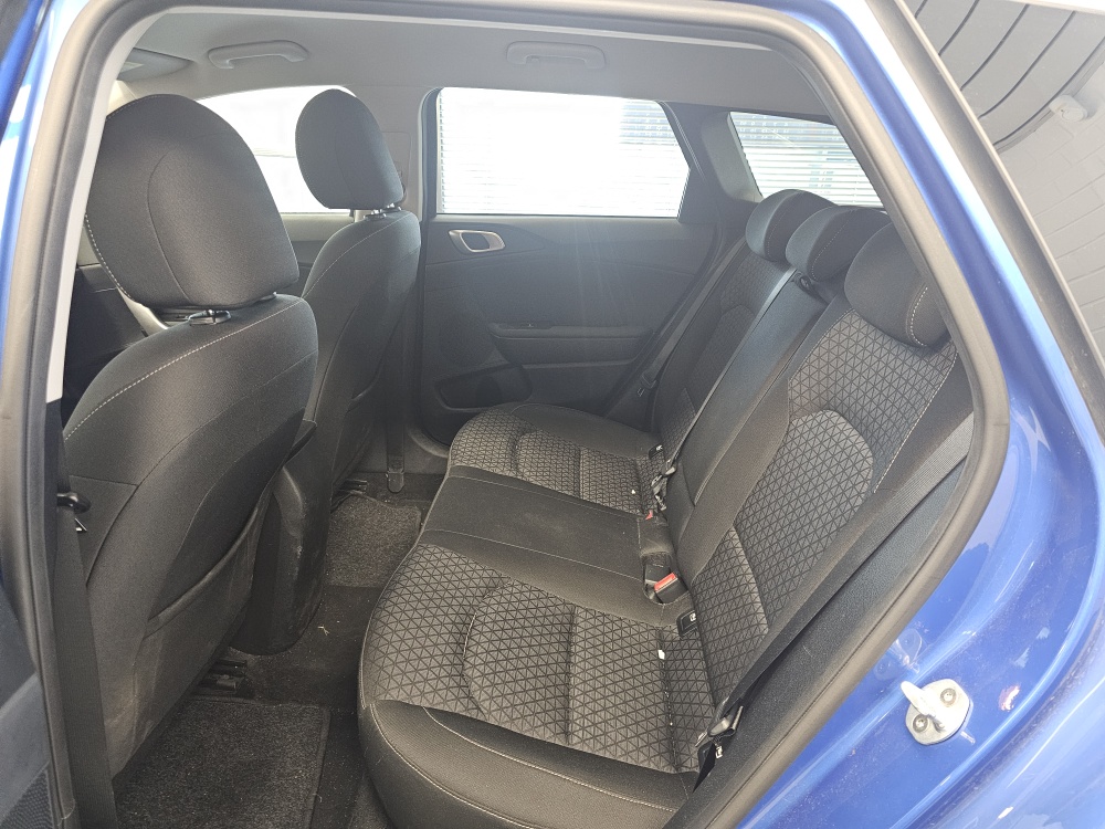Kia Ceed  bei Hoffmann Automobile in Wolfsburg kaufen und sofort mitnehmen - Bild 5