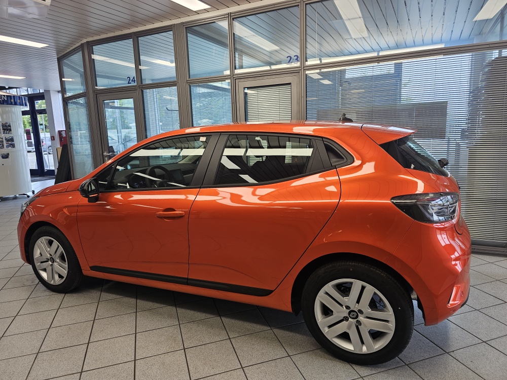 Renault Clio  bei Hoffmann Automobile in Wolfsburg kaufen und sofort mitnehmen - Bild 12