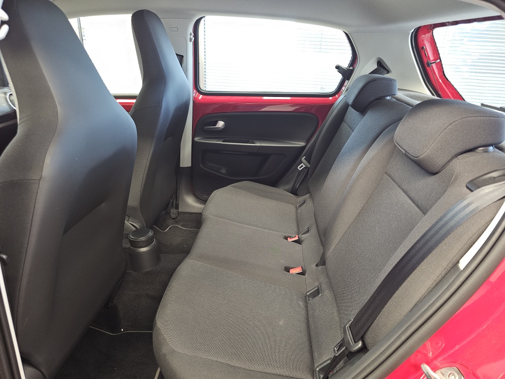 VW e-up!  bei Hoffmann Automobile in Wolfsburg kaufen und sofort mitnehmen - Bild 6
