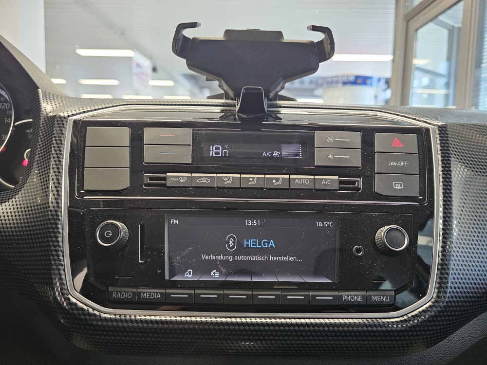 VW e-up!  bei Hoffmann Automobile in Wolfsburg kaufen und sofort mitnehmen - Bild 9