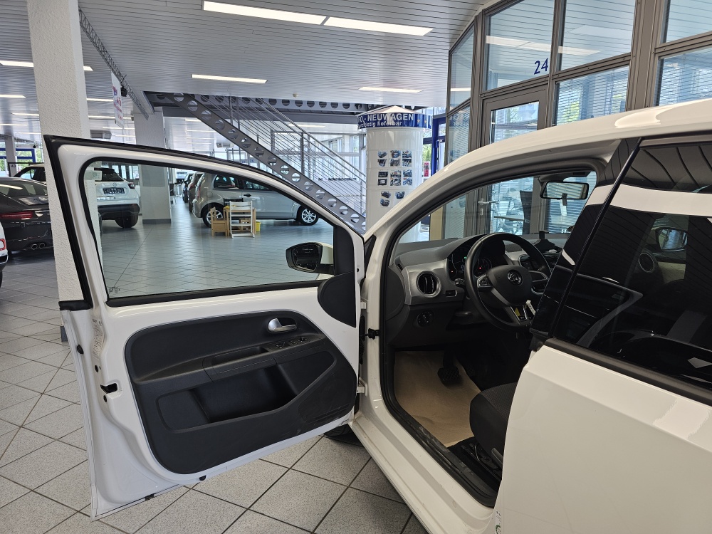 Skoda Citigo  bei Hoffmann Automobile in Wolfsburg kaufen und sofort mitnehmen - Bild 14