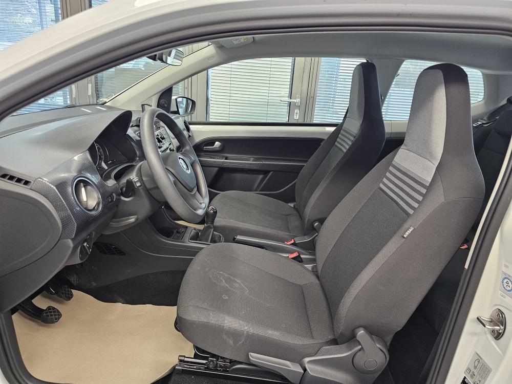 VW up!  bei Hoffmann Automobile in Wolfsburg kaufen und sofort mitnehmen - Bild 10